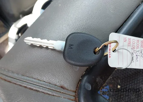 2003 GMC Yukon Sle из США, поврежденный, VIN 1GKEC13V83R188216